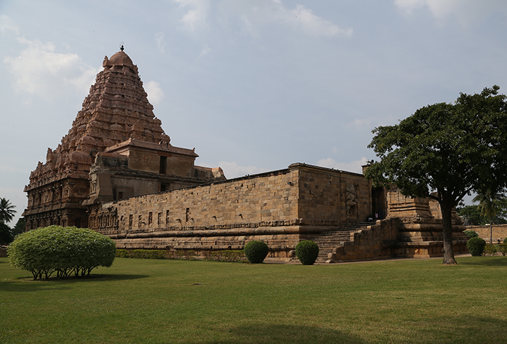 1 Night 2Days Living Chola Marvels Tour Package From Chennai!